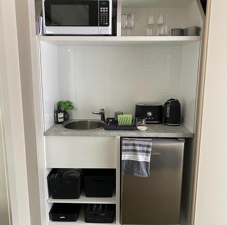 L'Ecole Private Studio-Apartment By My Lodgingfy Moorabbin Bagian luar foto